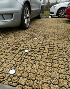 Gravel car parking using Sudspave porous paving grids