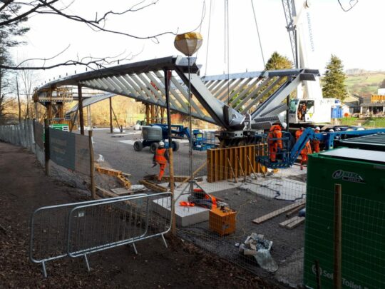 The steel span positioned ready for lifting on the working platform