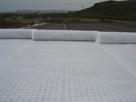 Wide-width rolls enabled rapid installation
